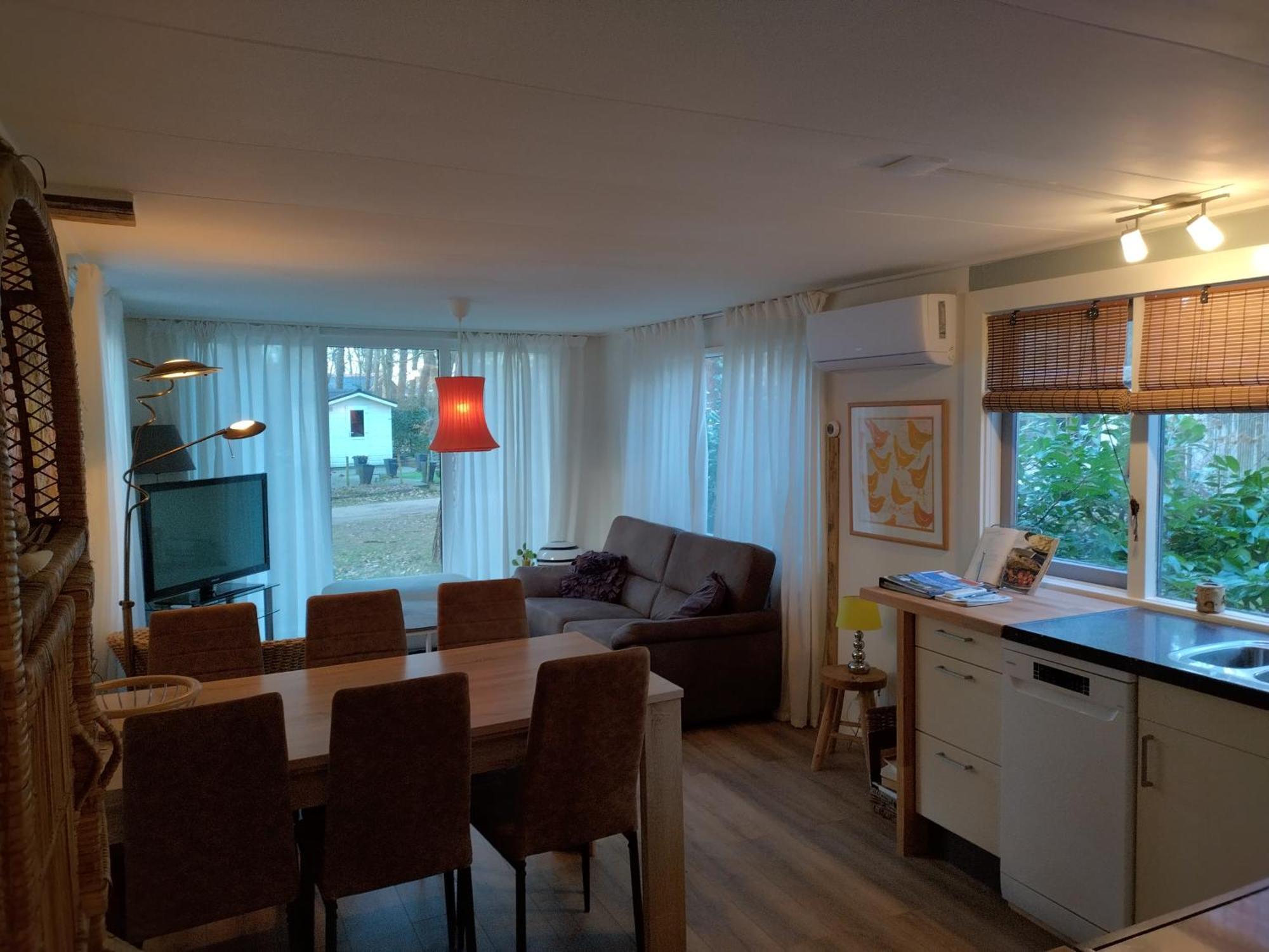 Wulft 47: Sunny 6-person With Pool In Forest * IJhorst
