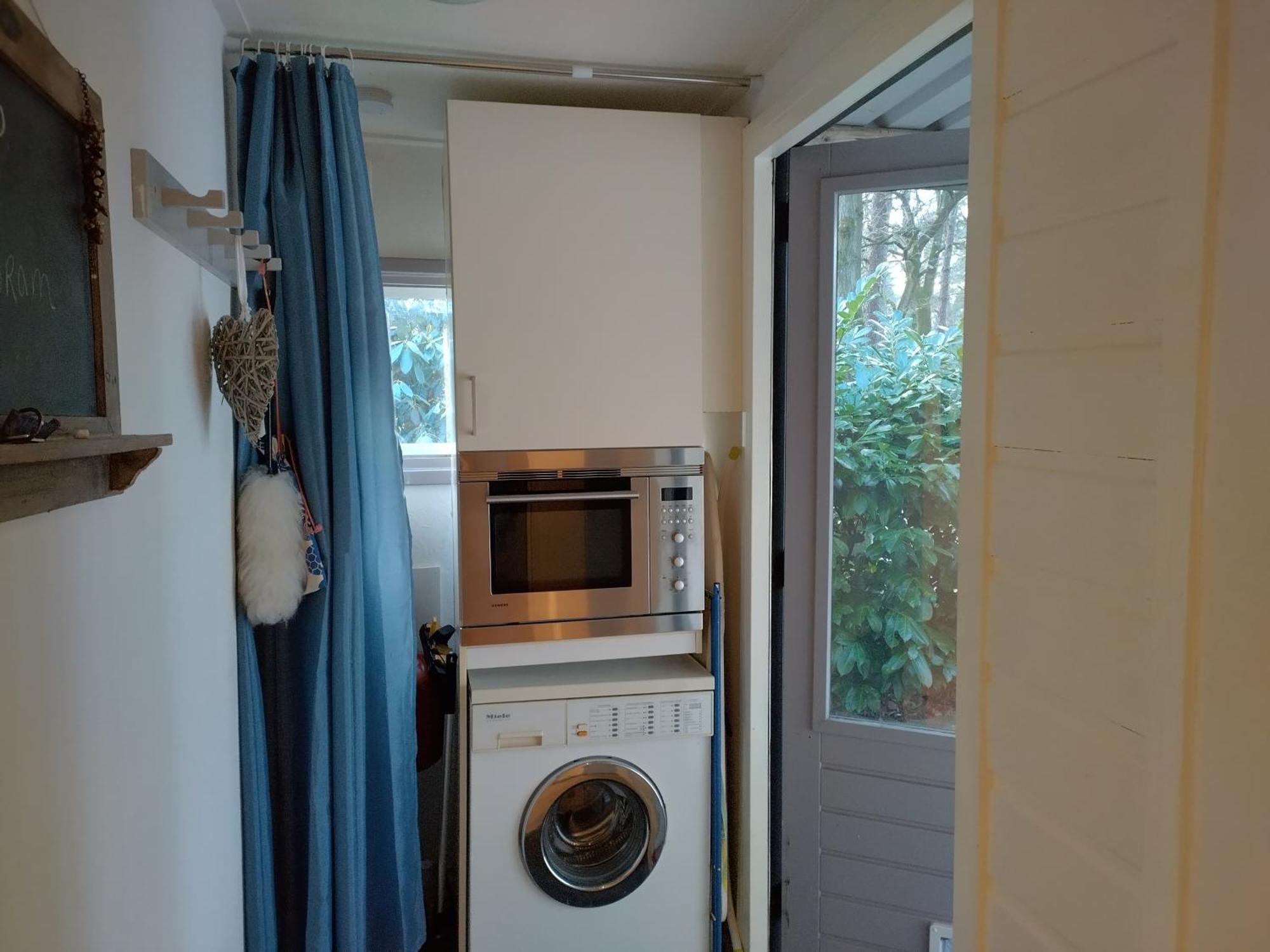 Chalet Wulft 47: Sunny 6-person With Pool In Forest IJhorst